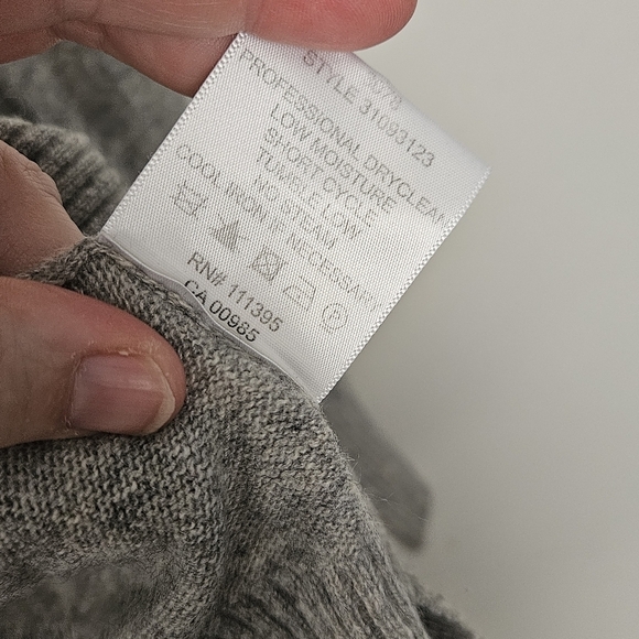 Tory Burch Gray Metino Wool Blend Long Sleeve 1/3 Zip Sweater Size L - Picture 8 of 10